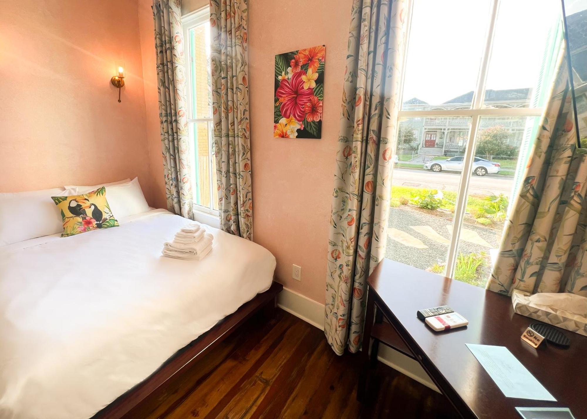 Hotel Lotus Galveston Zewnętrze zdjęcie