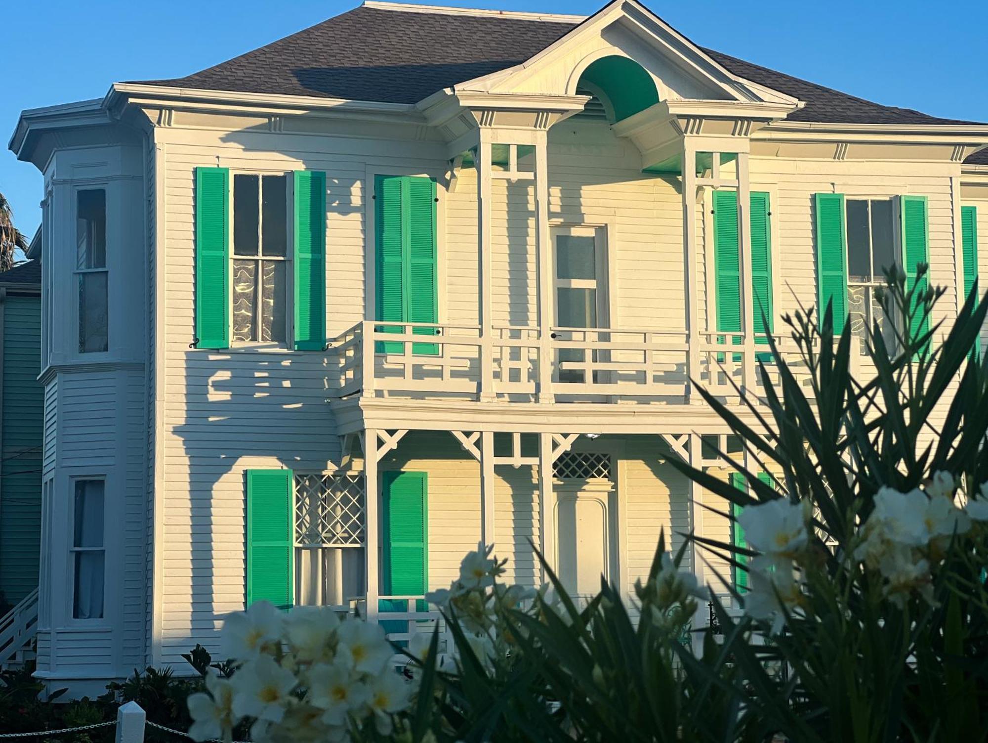 Hotel Lotus Galveston Zewnętrze zdjęcie